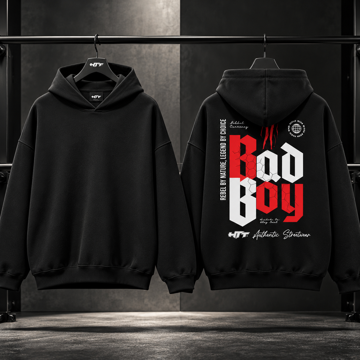 HTT BadBoy zwarte hoodie – voorkant en achterkant aan hanger in studio