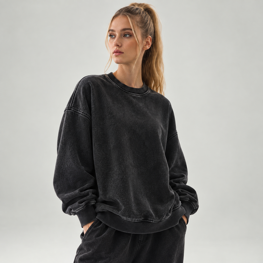 HTT BLANKS 440GSM heavyweight crewneck in washed black – oversized women’s front fit